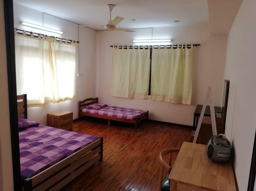 Sweethome For Travelers Seremban Eksteriør bilde